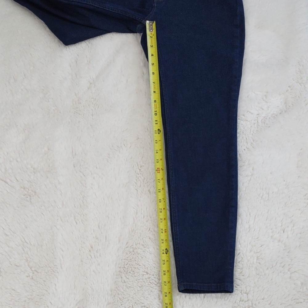 Patagonia, Size 31, Skinny Women's Blue Jeans - Picture 12 of 17